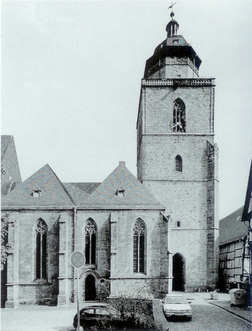 Walpurgiskirche,
 Nordansicht